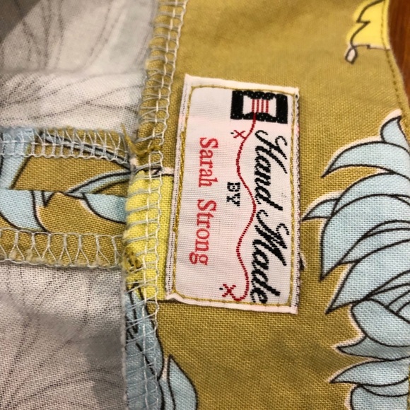 Handmade beautiful floral pants lightweight and fantastic; Lilly Pulitzer style - Picture 6 of 8